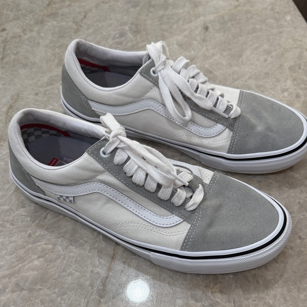 Vans Men's White and Gray Sneakers